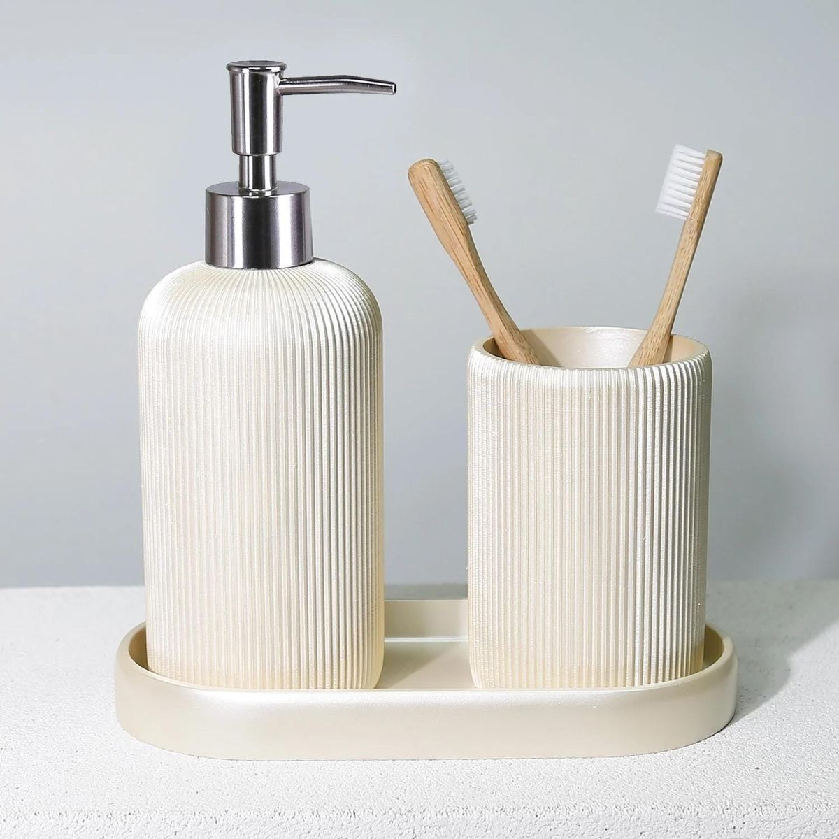 Modern Fluted 3-Piece Bathroom Accessory Set - Ribbed Ceramic Soap Dispenser, Tumbler & Tray